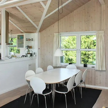 Calina - 300m From The Sea In Ne Jutland By Interhome *